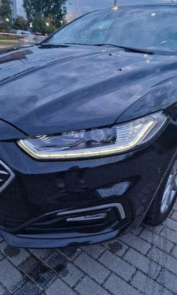 Ford Mondeo cena 87000 przebieg: 99999, rok produkcji 2020 z Warszawa małe 497